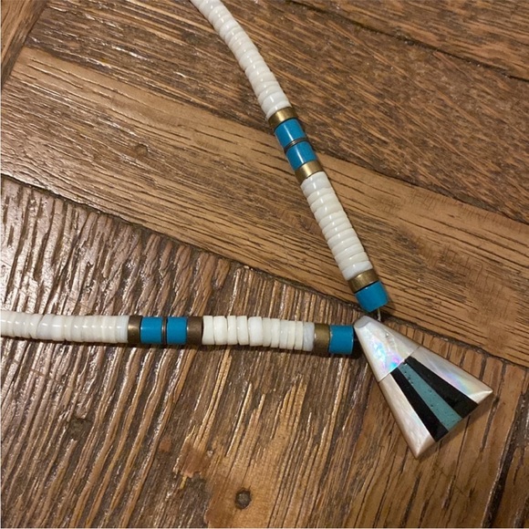Turquoise MOP Necklace - Picture 6 of 9